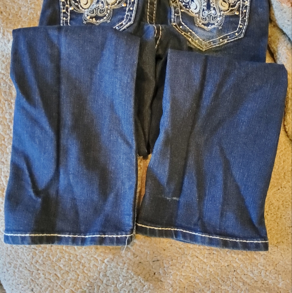 Western Jean's - Picture 5 of 6